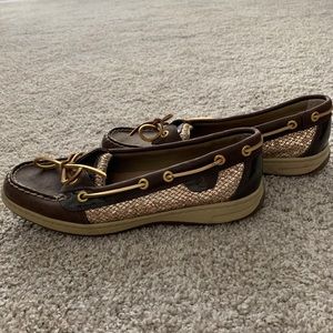 Sperry boat shoes